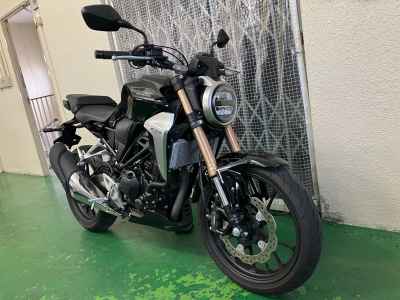 Honda CB250R