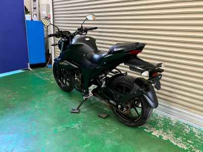 Suzuki Gixxer 250SF