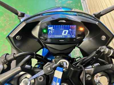 Suzuki Gixxer 250SF