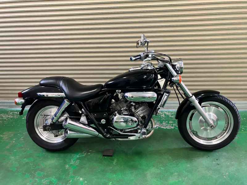 Honda V- Twin Magna