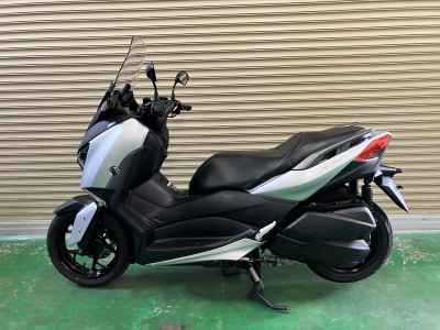 Yamaha XMAX 250