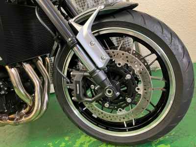 Kawasaki Z900RS 2024