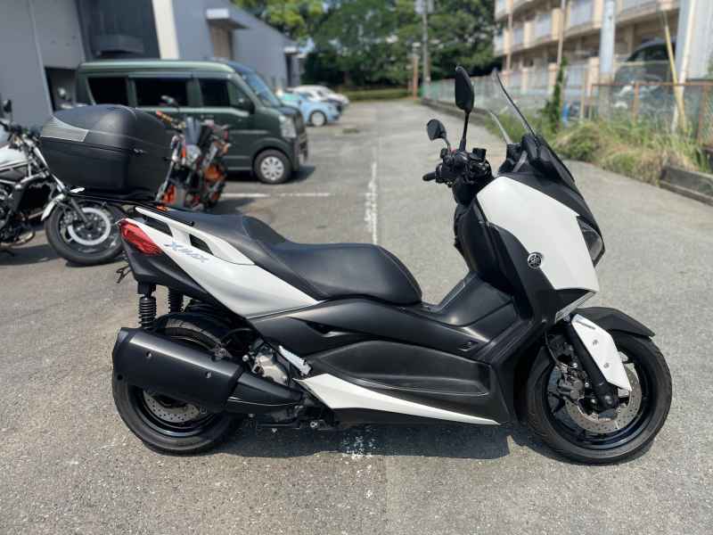 Yamaha XMAX 250