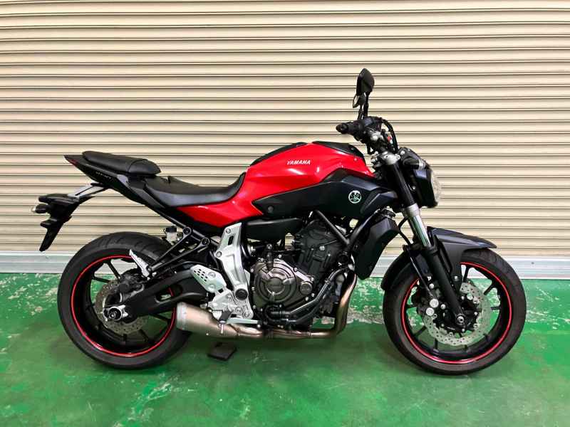 Yamaha MT-07 2015