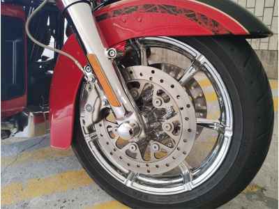 Harley-Davidson Street Glide FLHXSE1800 2015