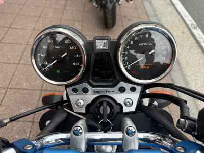 Honda CB400SF 2018