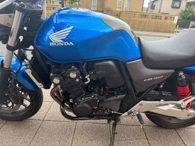Honda CB400SF 2018
