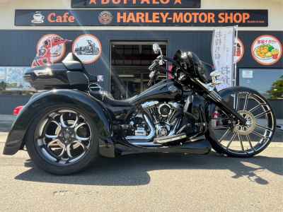 Harley-Davidson FLHTCUTG1690 Trike 2014