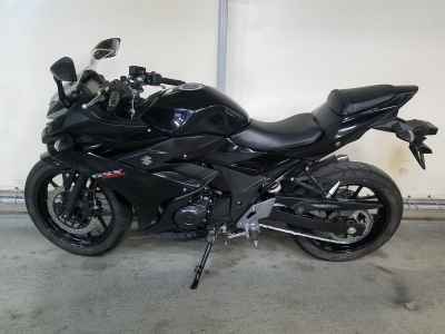 Suzuki GSX250R