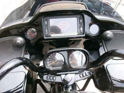 Harley-Davidson Road Glide FLTRXSE1923 CVO 2017