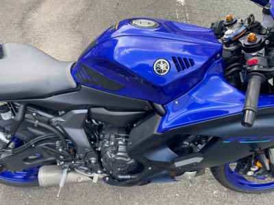Yamaha YZF-R7 2023