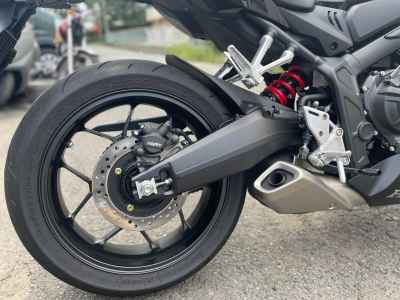 Honda CBR650R 2024