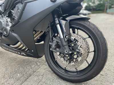 Honda CBR650R 2024