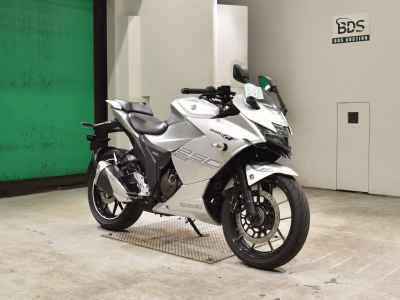 Suzuki Gixxer 250SF