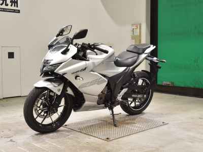 Suzuki Gixxer 250SF