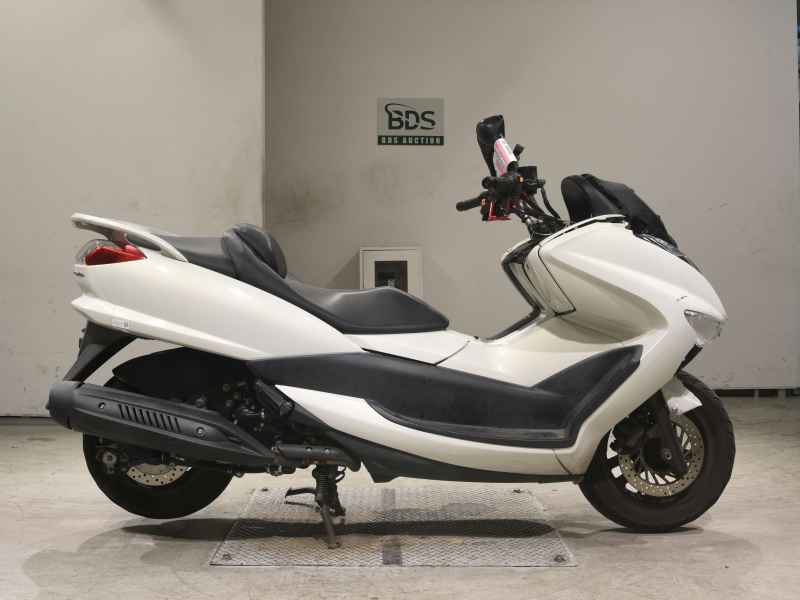 Yamaha Majesty 250