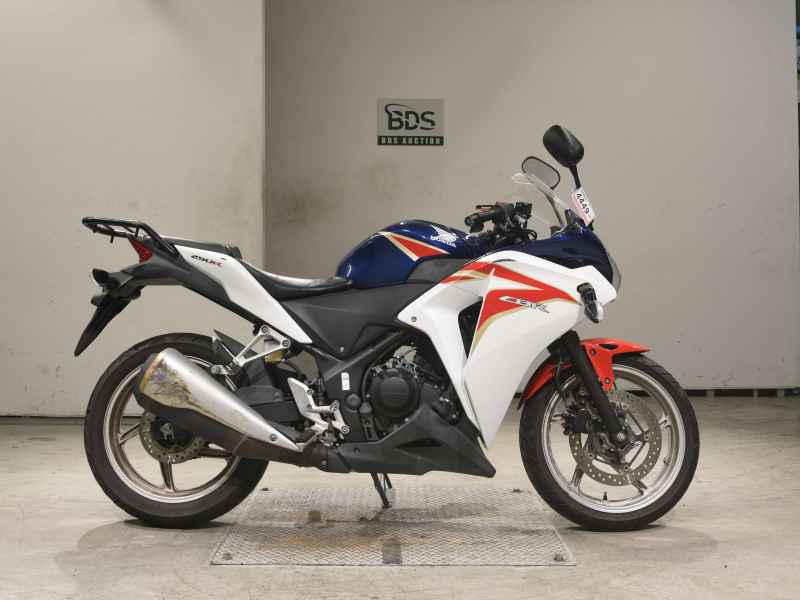 Honda CBR250R