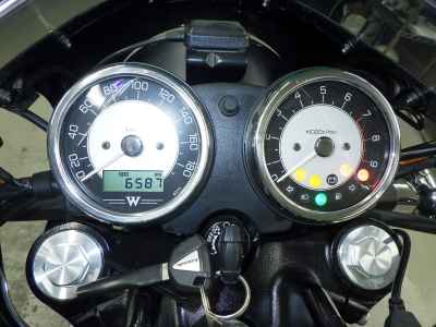 Kawasaki W800 2022
