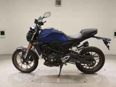 Honda CB250R 2019