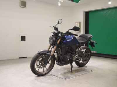Honda CB250R 2019
