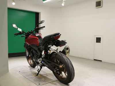Honda CB250R 2019