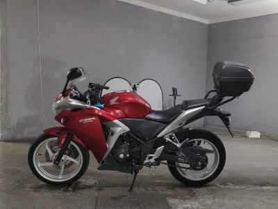 Honda CBR250R 2011
