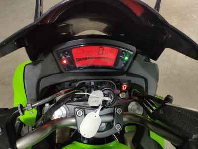Kawasaki Ninja 400R 2011