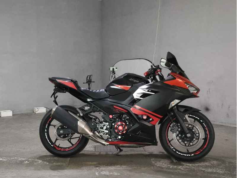 Kawasaki Ninja 400 2018