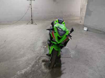 Kawasaki Ninja ZX-6R 2024