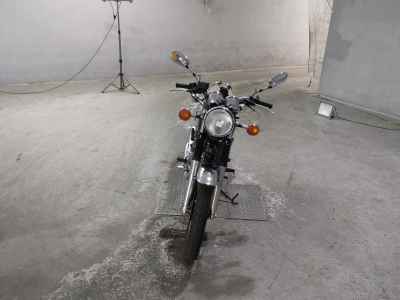 Yamaha SR400 2020
