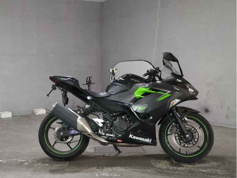 Kawasaki Ninja 400 2018