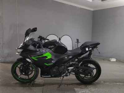 Kawasaki Ninja 400 2018
