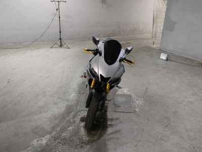 Yamaha YZF-R25 2020