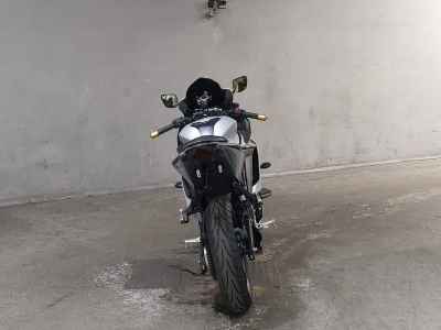 Yamaha YZF-R25 2020