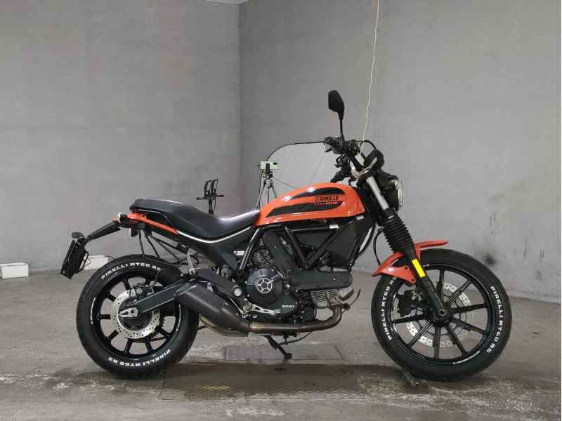 Ducati Scrambler Sixty2 2016
