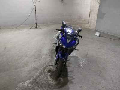 Yamaha YZF-R25