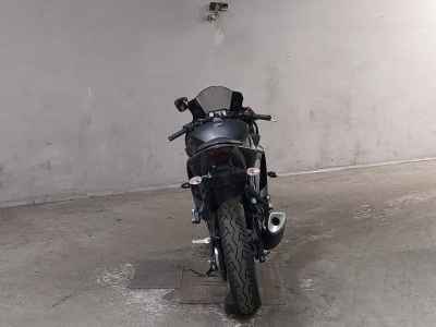 Yamaha YZF-R25 2019