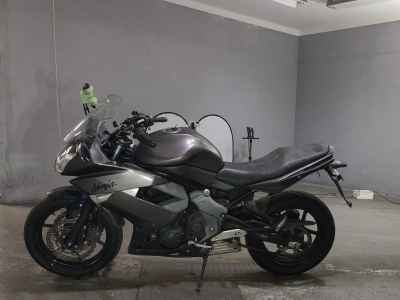 Kawasaki Ninja 400R 2012