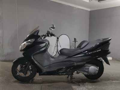 Suzuki Skywave 250S