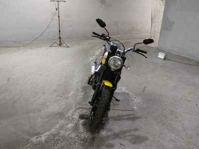 Ducati Scrambler Icon 2015