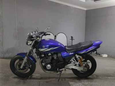 Yamaha XJR400 2006