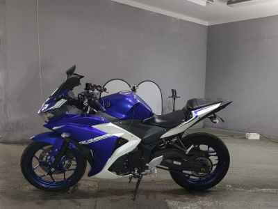 Yamaha YZF-R3 2015
