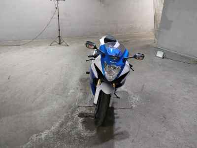 Suzuki GSX-R750 2015