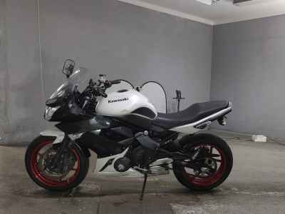 Kawasaki Ninja 400R 2013