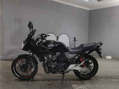 Honda CB400SFV 2021