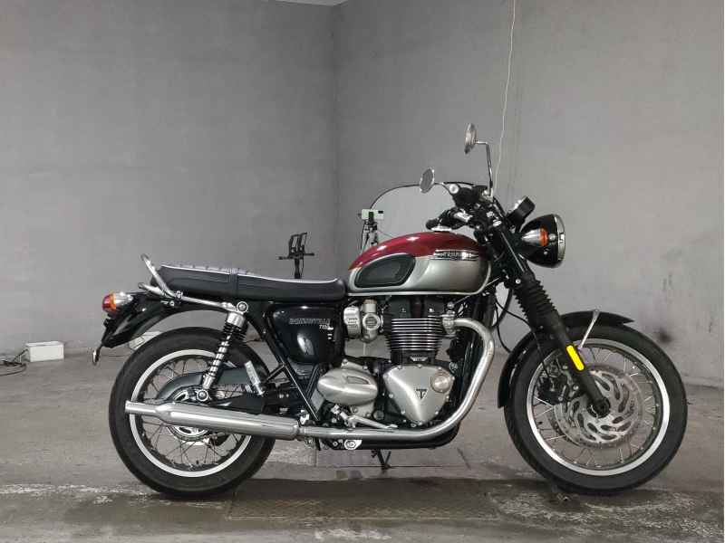 Triumph Bonneville T120 2021