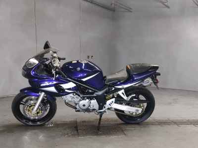 Suzuki SV400S