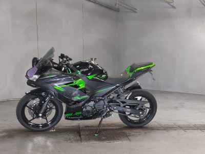 Kawasaki Ninja 400 2022