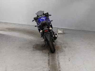 Yamaha YZF-R25 2017