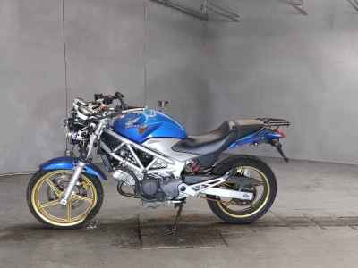 Honda VTR250 2009